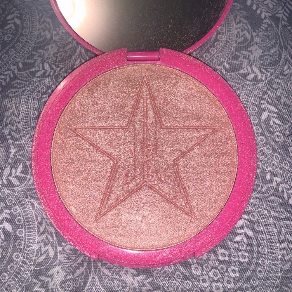 Jeffree star skin frost peach goddess 💕